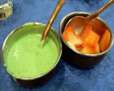 Salate şi iaurt Indian dips